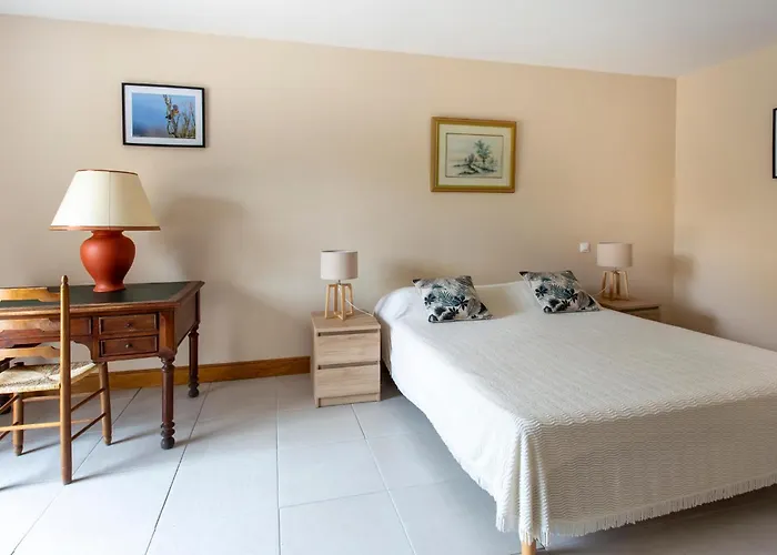 Cozy In With Heated Swimming Pool Lonnes